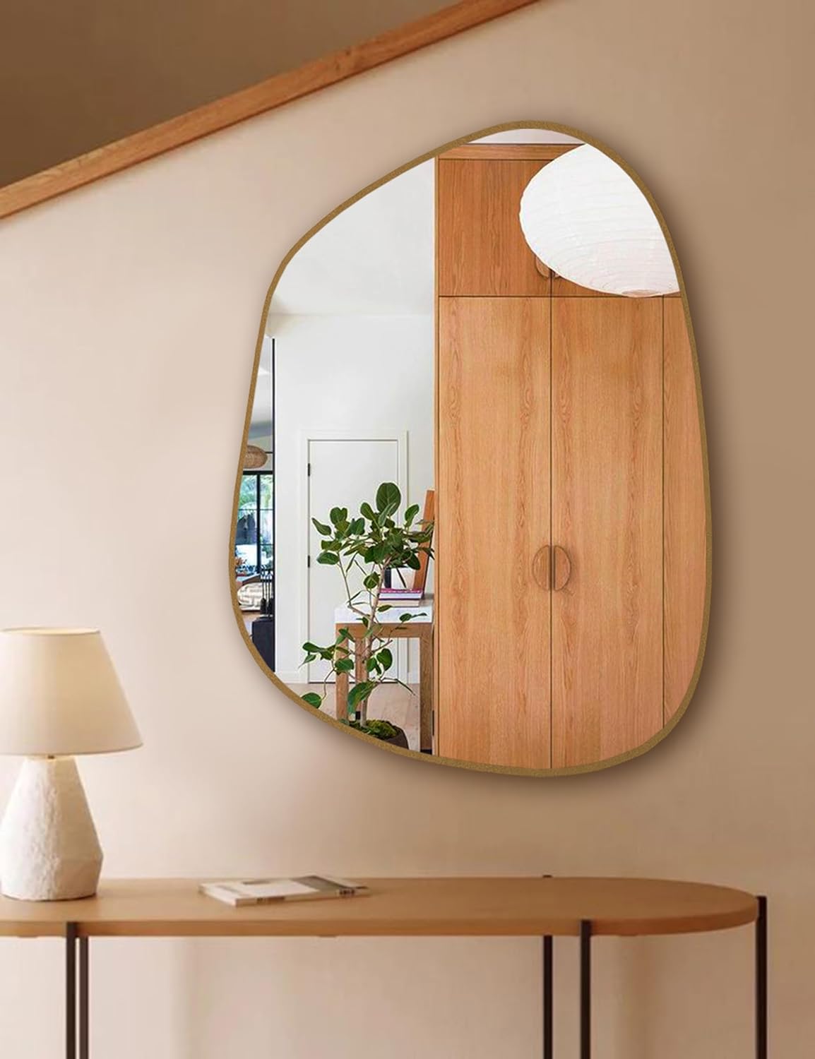 Asymmetrical Cloud Mirror