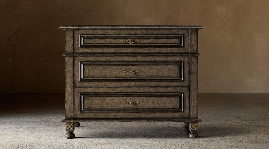 Paloma Closed Nightstand – Smoke